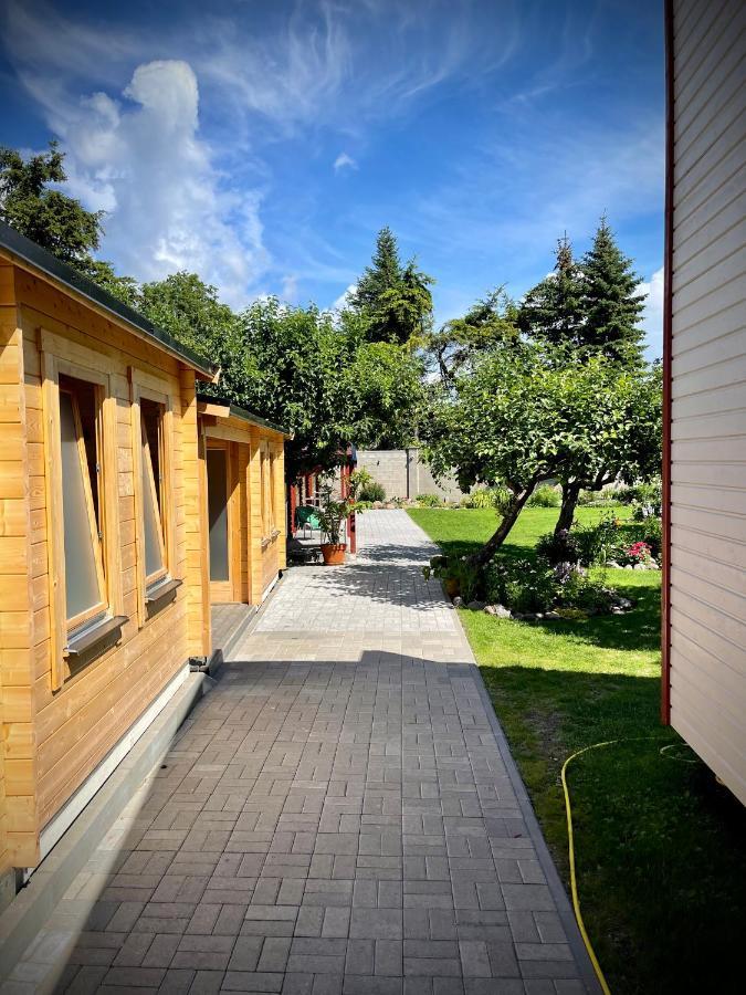 Aleksandri Guesthouse 페르누 외부 사진