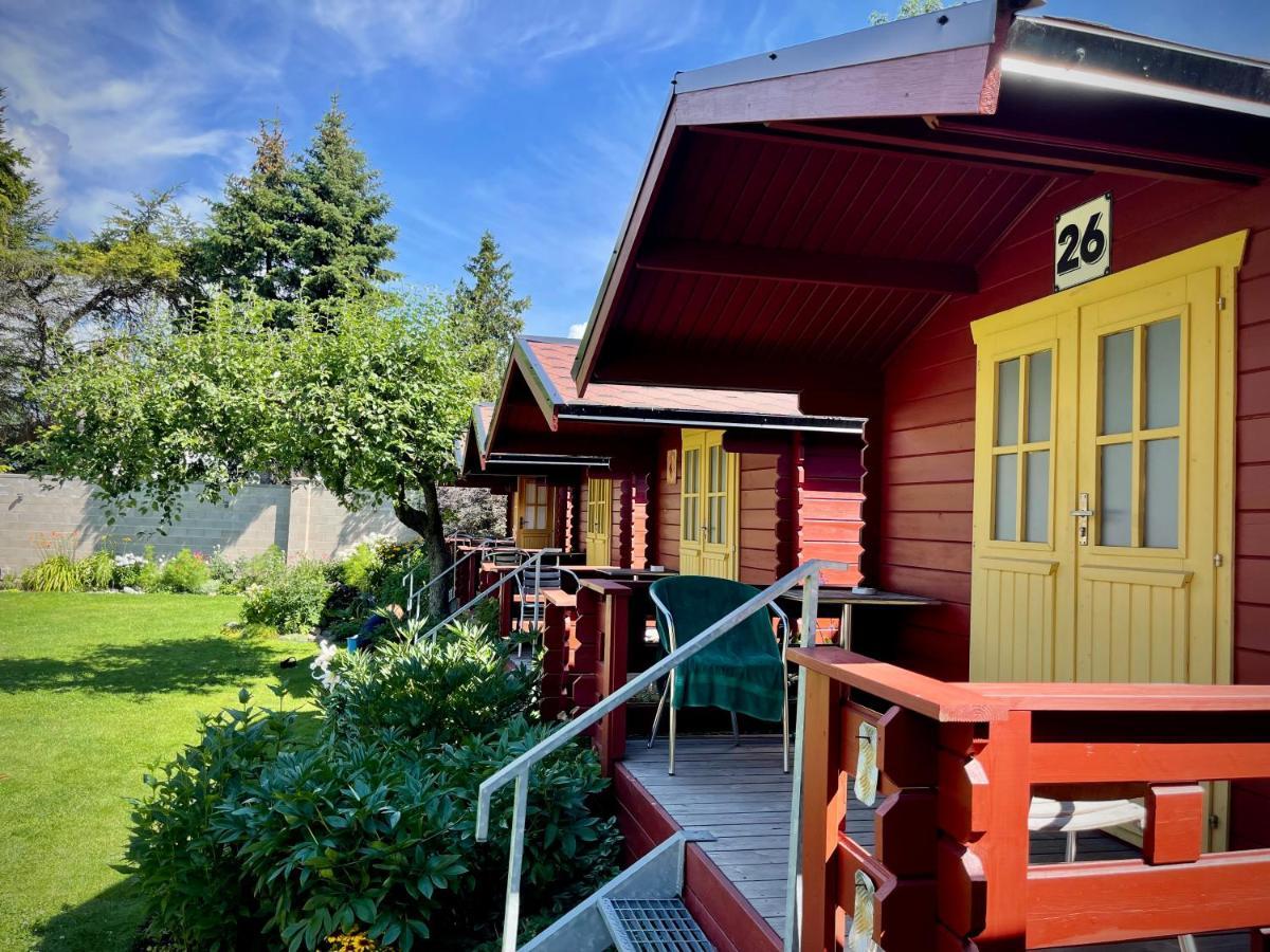 Aleksandri Guesthouse 페르누 외부 사진
