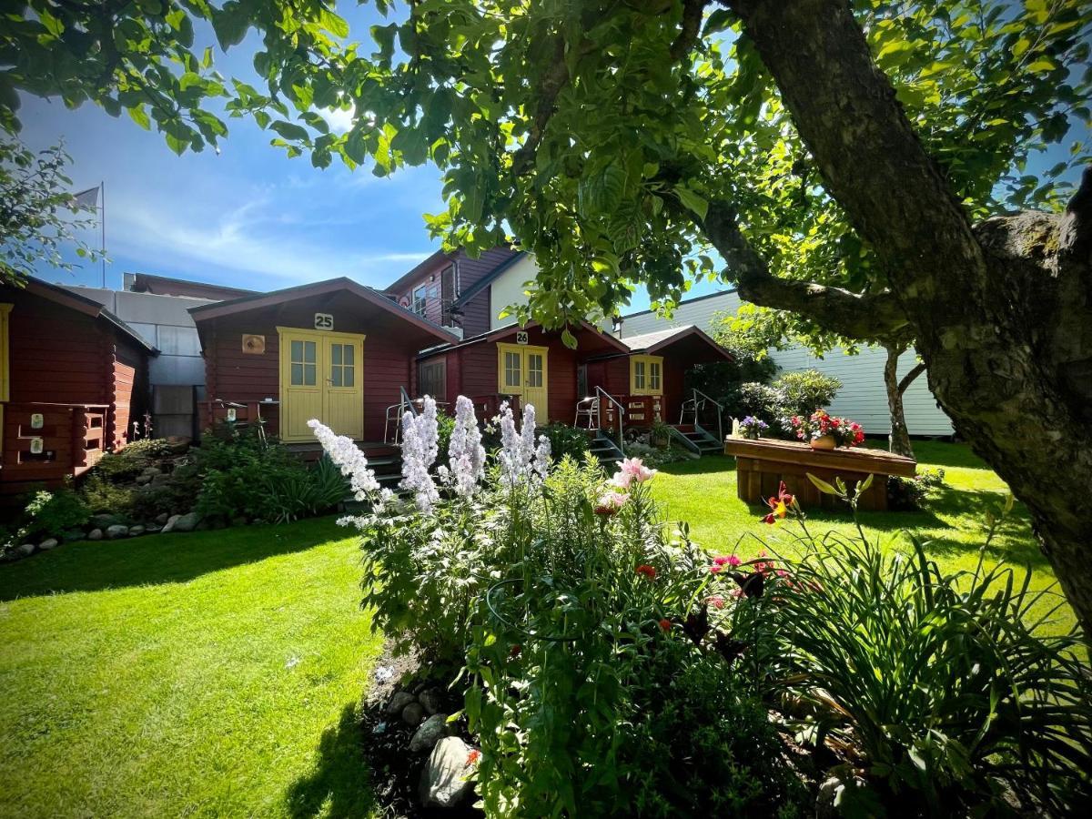 Aleksandri Guesthouse 페르누 외부 사진