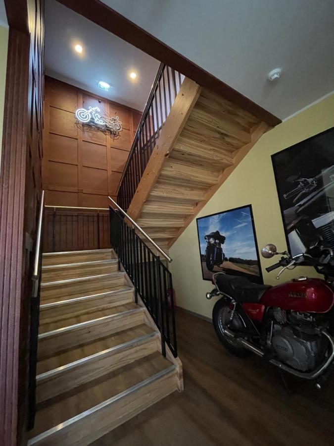 Aleksandri Guesthouse 페르누 외부 사진