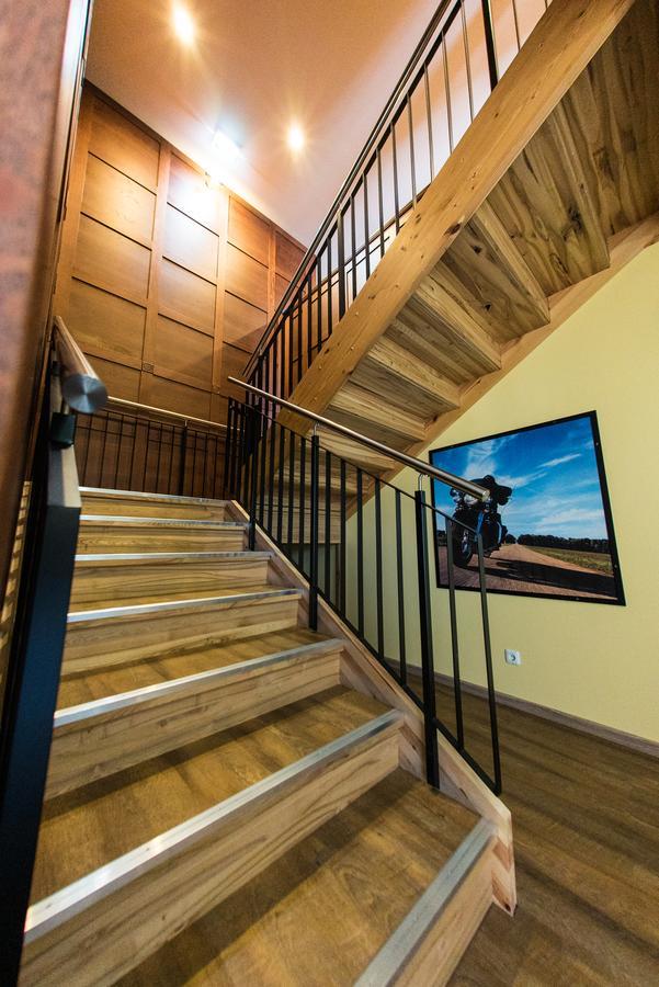 Aleksandri Guesthouse 페르누 외부 사진